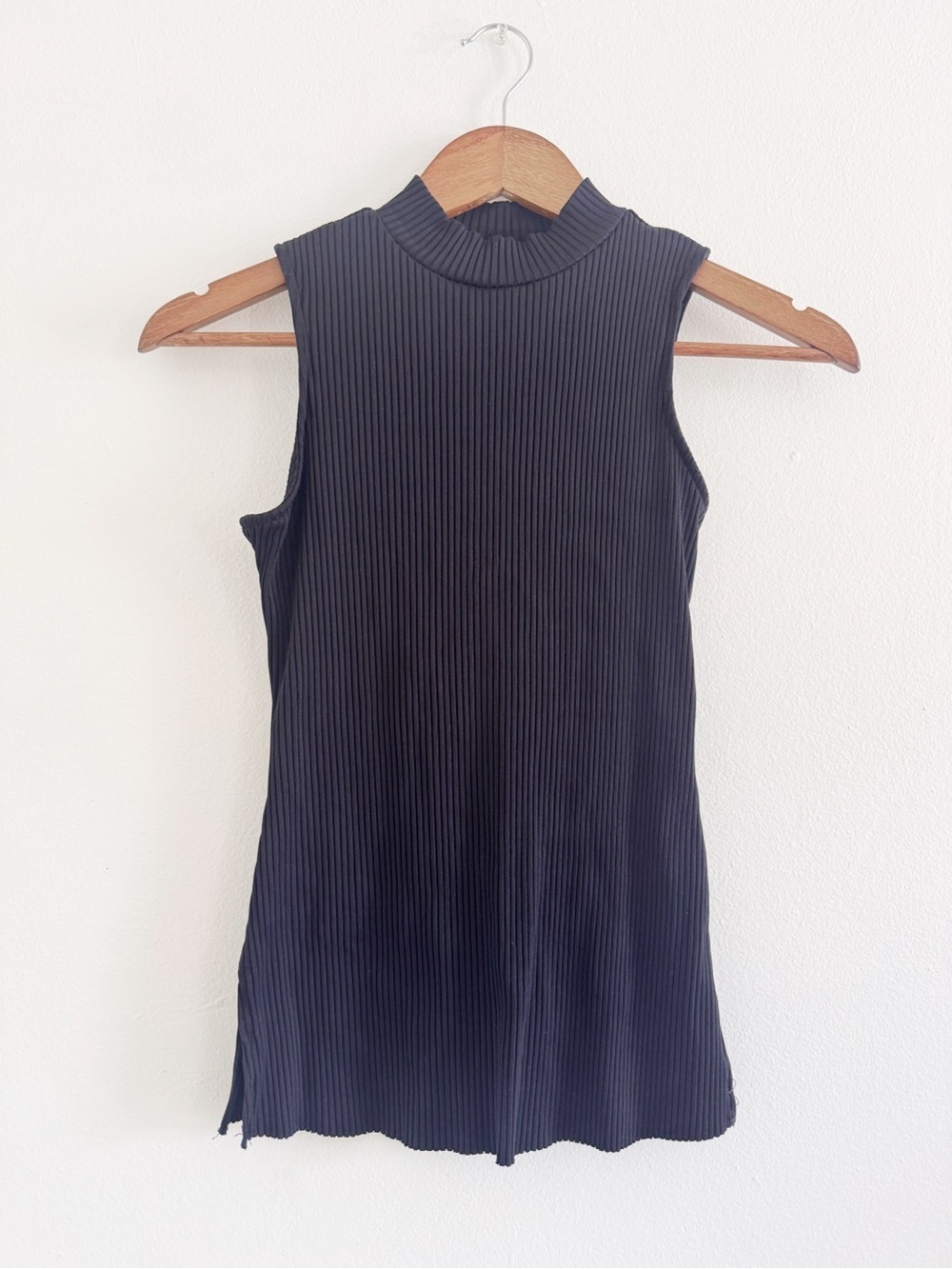 1.STATE Black Ribbed Mock Neck Sleeveless Top XS